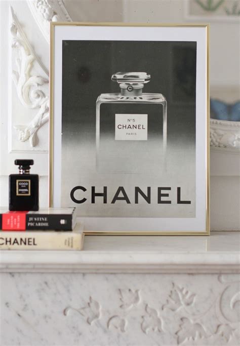 cadre chanel parfum